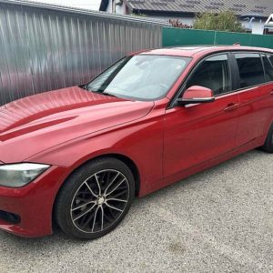 BMW Series 3 Touring: 318d