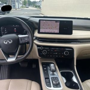 2022 INFINITI QX60 LUXE